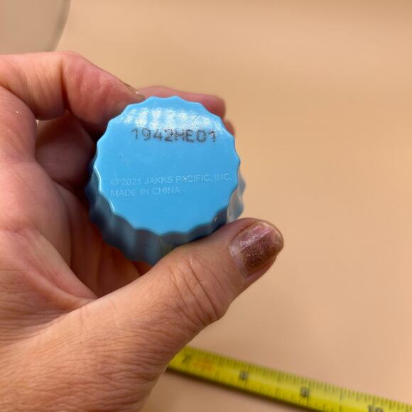 JAKKS Pacific Toy Play Food Fried Egg Bread Cupcake Lot of 4 as pictured - Picture 3 of 7